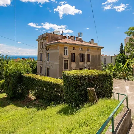 Paradise View Deluxe * Opatija