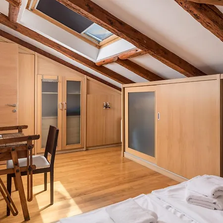 Paradise View Deluxe 公寓