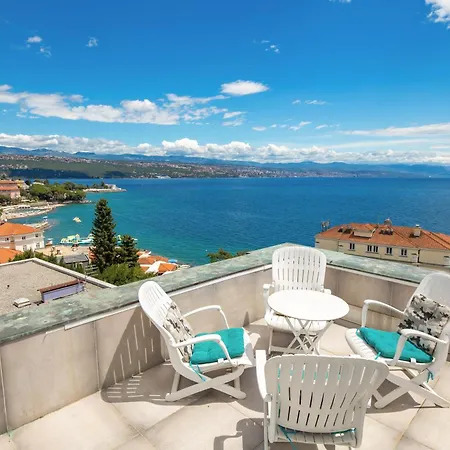 Paradise View Deluxe Appartamento Abbazia